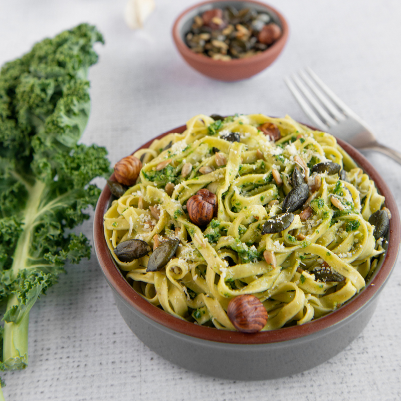 Kernser Bärlauch Tagliatelline mit Federkohlpesto